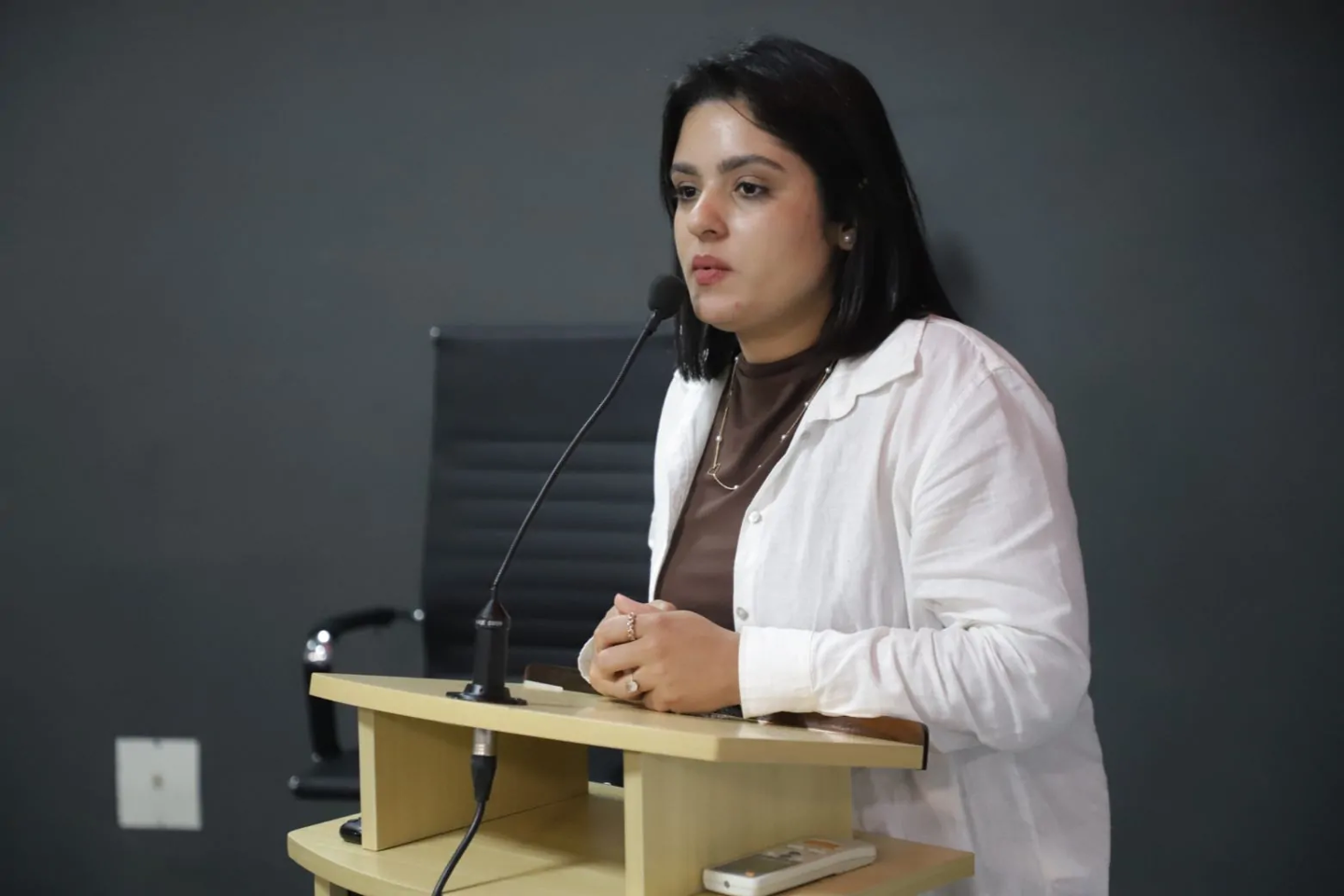 Vereadora perseguida por ex-namorado denuncia descumprimento de medida protetiva