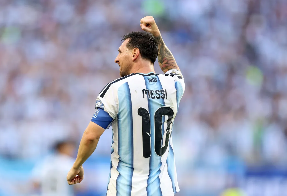Argentina enfrenta o Egito