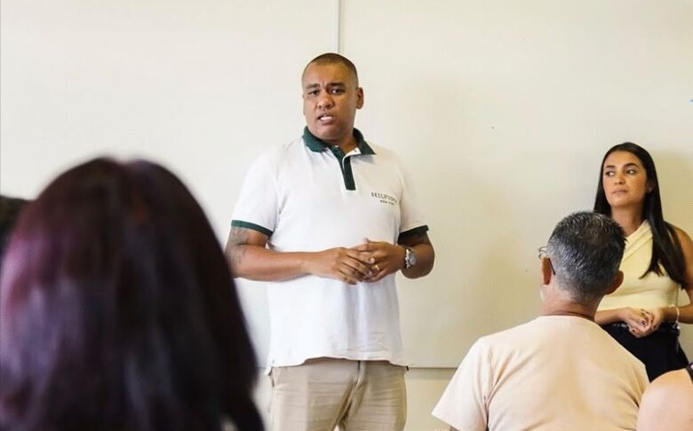 Ferraz promove palestra gratuita sobre a Reforma Tributária voltada aos pequenos negócios