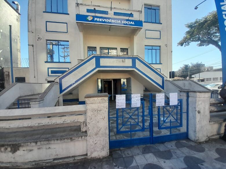 Agência do INSS suspende atendimento após furto em Suzano