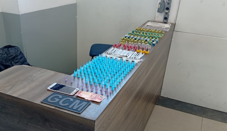 GCM apreende mais de 360 porções de entorpecentes em Jundiapeba