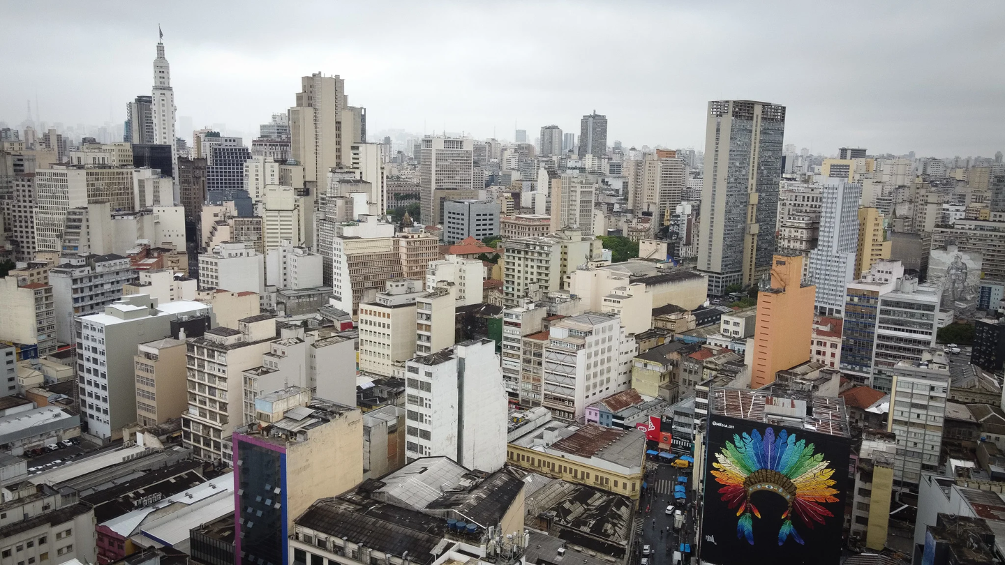 Na capital, as temperaturas ficarão na casa dos 12 e 22 graus