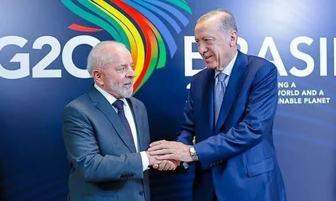 Lula e Edorgan combinam criação de conselho entre Brasil e Turquia