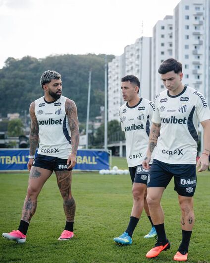 SANTOS Joga em casa