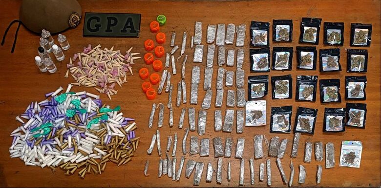 Ações realizadas entre segunda e quarta-feira (24 e 26/08) resultaram na apreensão de maconha, cocaína, crack e lança-perfume
