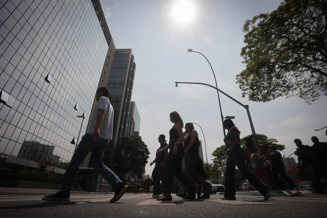 Variação está relacionada principalmente à passagem de sistemas meteorológicos