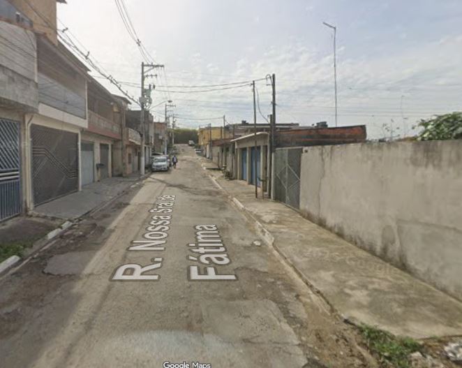 Corpo foi encontrado na Rua Nossa Senhora de Fátima, no bairro Vila Fátima, em Suzano