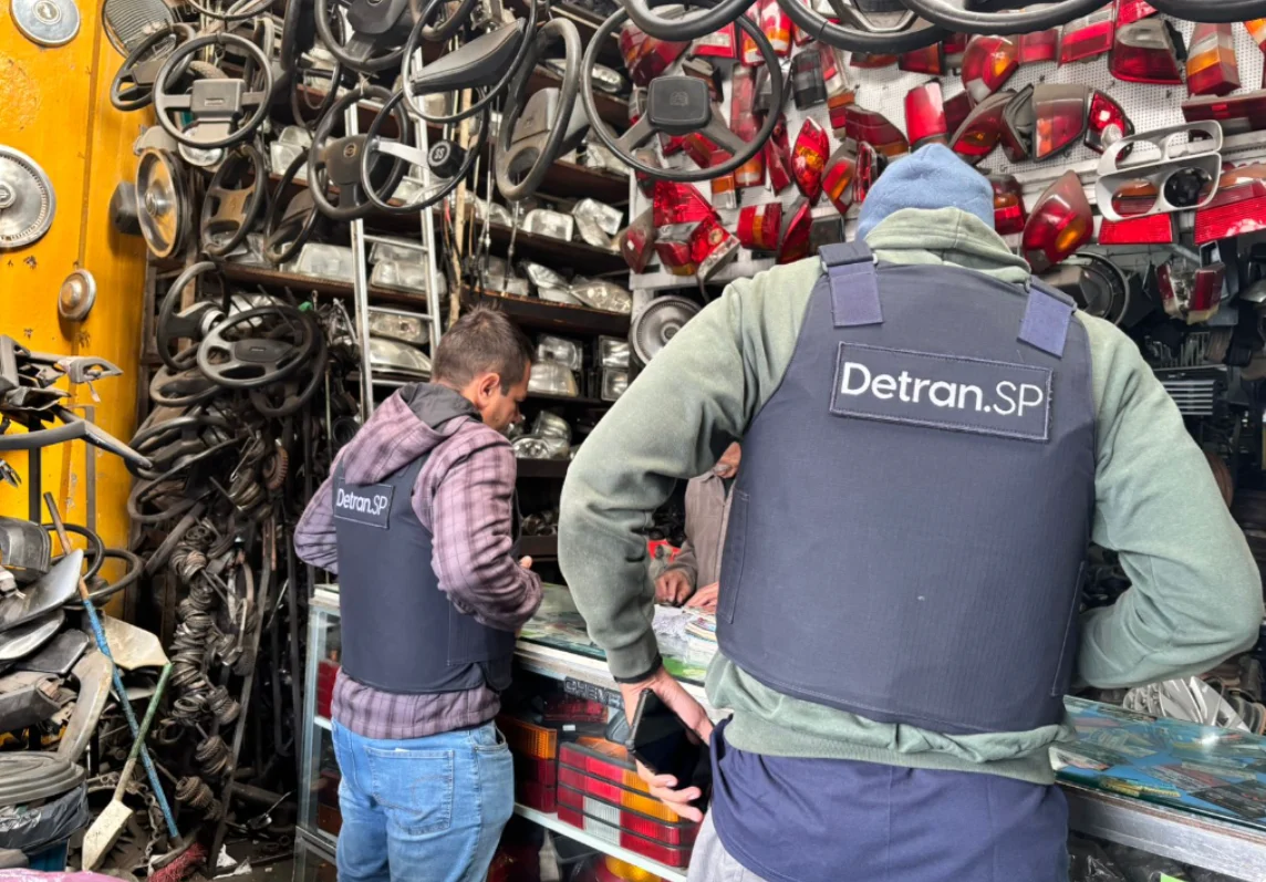 Fiscalização do Detran-SP em desmontes de veículos