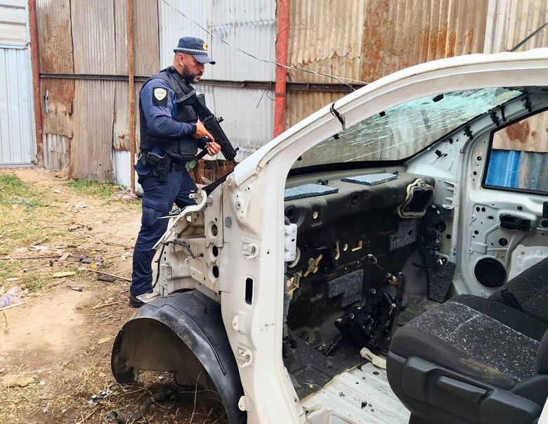 GCM de Itaquá recupera carga avaliada em R$ 38 mil e veículo roubado na Vila Sônia