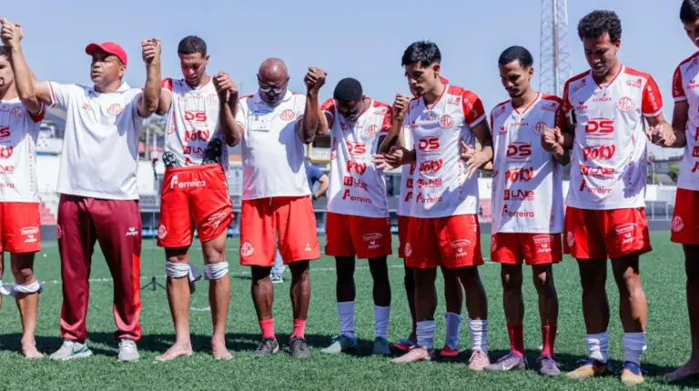 AMÉRICA Superou o IAC jogando fora de casa. O time de Itaquá adiou o sonho do acesso 