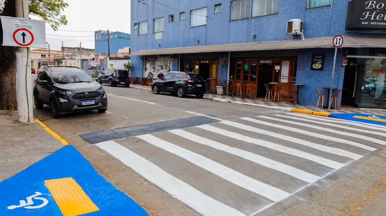 Trecho da rua Sara Cooper terá mudança de direção a partir desta segunda-feira