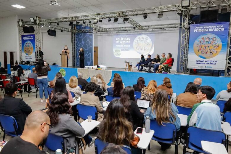 Seminário teve como principal objetivo apresentar um diagnóstico das políticas públicas que contribuem para o desenvolvimento integral da primeira infância