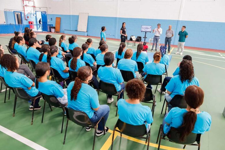 Atividade ocorreu nesta quarta-feira (19/08) na sede da entidade, no Jardim Santa Lúcia, em nova atividade do 'Agosto Jovem'