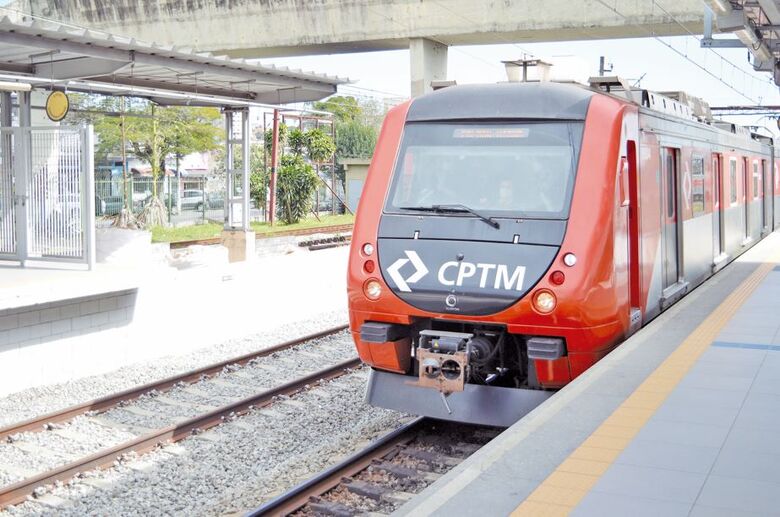 Linha 12-Safira registra falha elétrica; intervalo entre trens pode aumentar