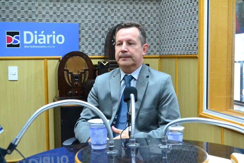 CRISTIAN É especialista em condomínios