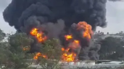Incêndio em fábrica de solventes em Itaquá completa quase 23 horas; chamas estão controladas