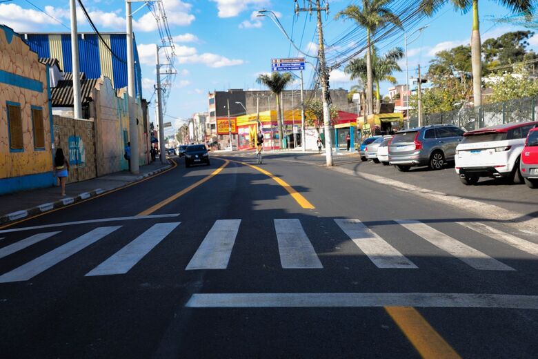 Trecho da via, localizada na região central da cidade, foi revitalizado para oferecer mais segurança, mobilidade e conforto à população