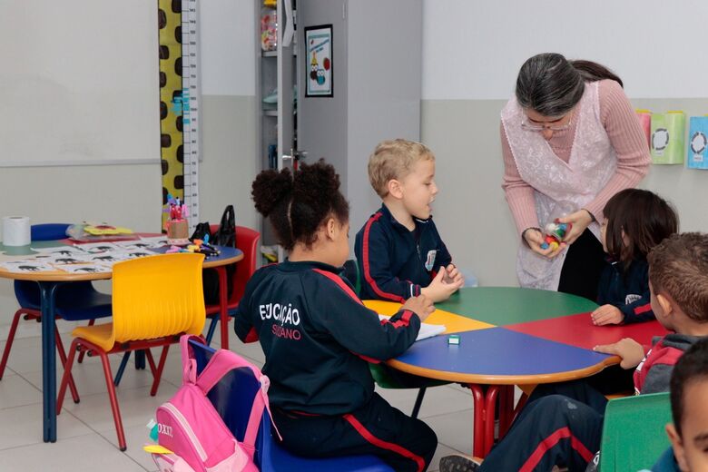 Suzano valoriza mês da Primeira Infância com ações especiais para crianças e atividades para educado