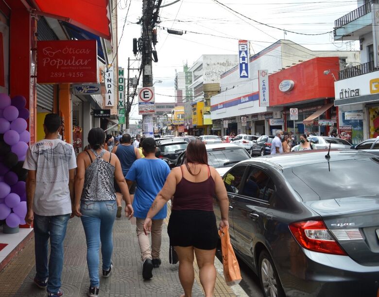 Valor médio das dívidas permaneceu em R$ 482