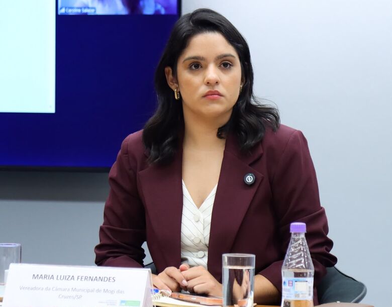 Malu Fernandes (PL) conquistou quase R$ 350 mil para a cidade viabilizar cirurgias para pacientes que tratam endometriose