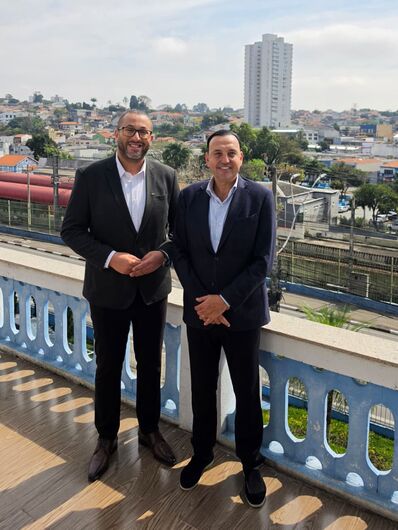 Durante encontro, o prefeito apresentou projetos em andamento, investimentos e novas parcerias para o desenvolvimento de Poá