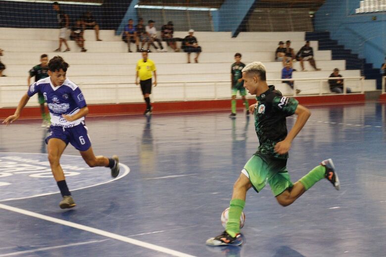 Treinamentos serão realizados pela Liga Suzanense de Futebol de Salão e Desportos de manhã e à tarde