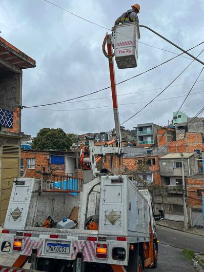 Prefeitura instala iluminação de LED na Rua Novo Horizonte