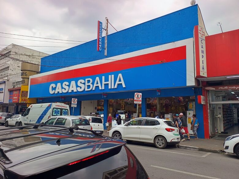 CASAS BAHIA Crise nacional do grupo preocupa associação comercial 