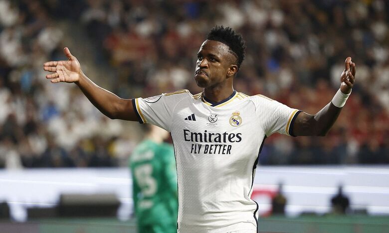 Jogadores brasileiros Vinicius Júnior (Real Madrid), Marquinhos (Paris Saint-Germain) e Gabriel Magalhães (Arsenal) na lista de 30 indicados ao prêmio Bola de Ouro de 2026 de melhor jogador do mundo