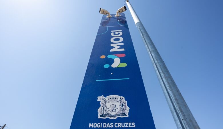 O programa Smart Mogi identificou um homem procurado por tráfico de entorpecentes, na manhã deste domingo (06)