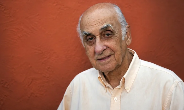 Jornalista e escritor Zuenir Ventura morre aos 95 anos no Rio de Janeiro
