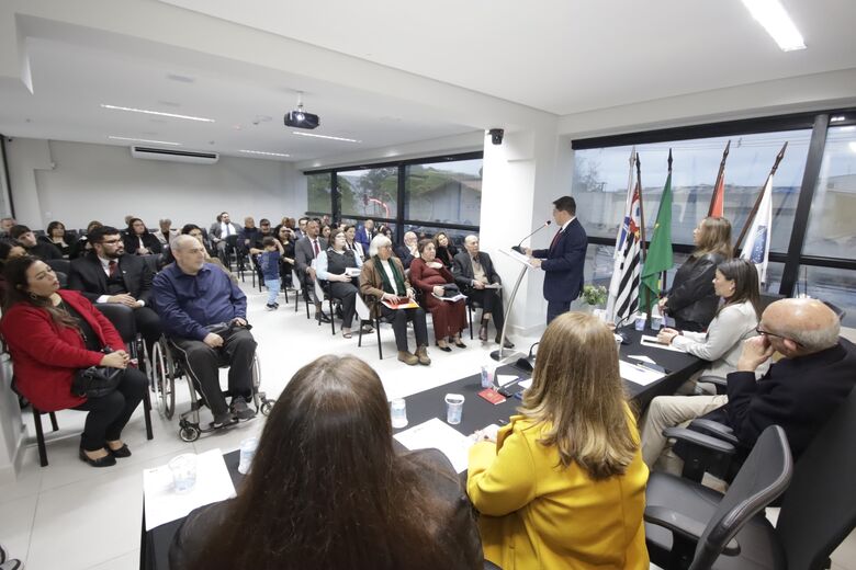 OAB Suzano recebe novos advogados em cerimônia de entrega de carteiras