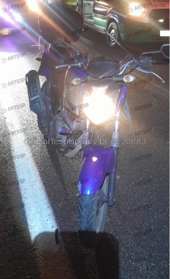 Motociclista morre após tombar moto e ser atropelado por dois carros na Ayrton Senna