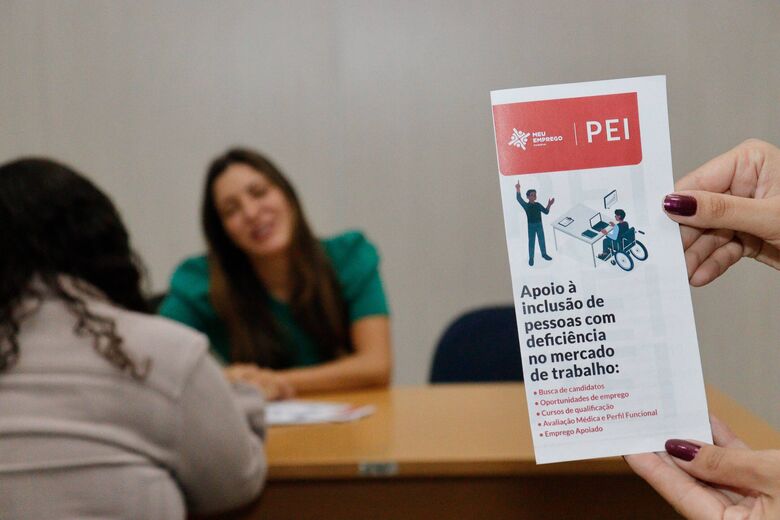 Iniciativa chegou a sua 12ª edição nesta quinta-feira (10/09) e tem viabilizado contratações a partir dos atendimentos realizados no Centrus da avenida Paulo Portela