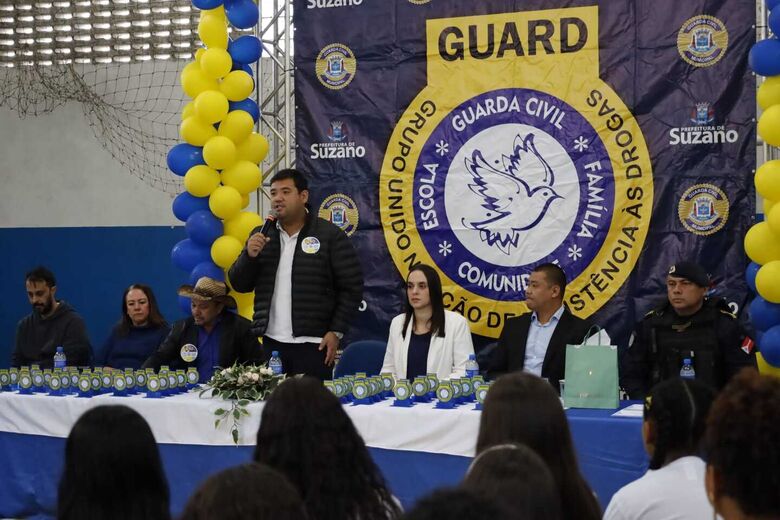 A Guarda Civil Municipal (GCM) de Suzano realizou, no último sábado (19/09), a cerimônia de formatura de 106 alunos participantes do Grupo Unido na Ação de Resistência às Drogas (Guard)