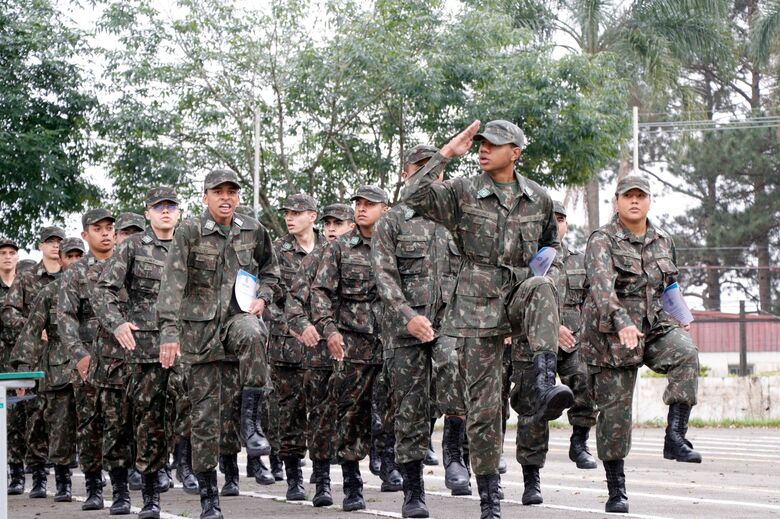 Defesa Civil forma 20ª turma do Nupdec com jovens do Tiro de Guerra