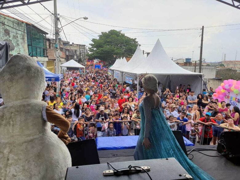 A 9ª edição do programa 'Criança Feliz' ocorrerá no dia 10 de outubro e deve beneficiar aproximadamente 3 mil crianças dos bairros Jardim Gardênia e adjacências, em Suzano