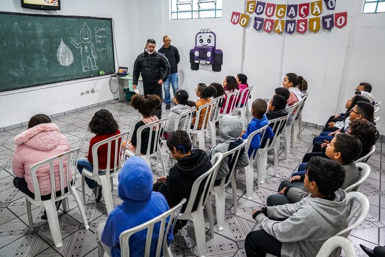 A ação ocorreu com os alunos do 3.&ordm; ano da EMEB Maria Andena Costa
