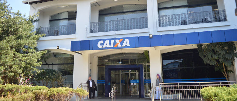 Agências da Caixa registram movimento fraco