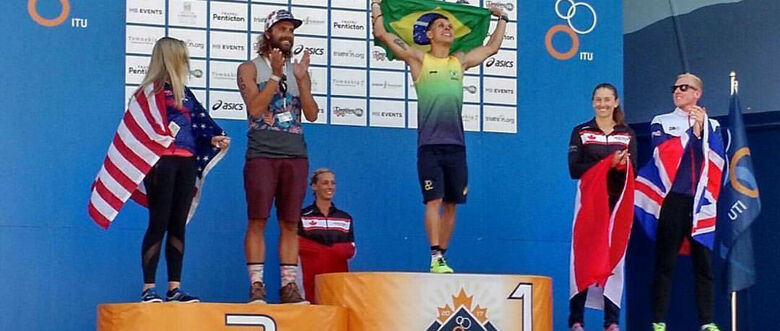 Título inédito do Mundial de Aquathlon foi conquistado no Canadá