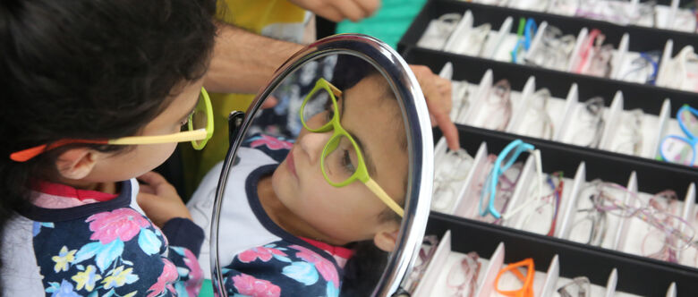 Programa Boa Visão 2017 vai entregar 360 óculos para as crianças que apresentaram problemas de vista durante a fase clínica da ação
