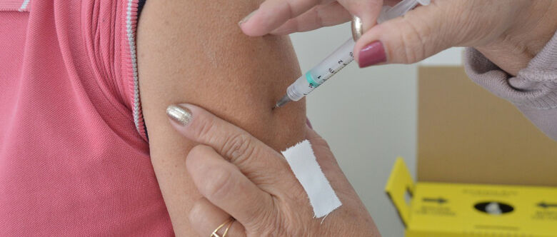 Imunização é realizada nos postos de saúde de segunda a sexta-feira, das 8 às 16 horas
