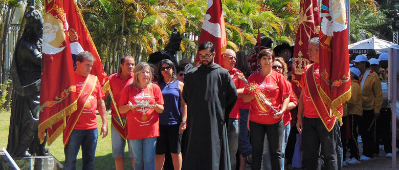 Neste ano, a Festa do Divino ocorrerá de 10 a 20 de maio, sob a temática “Divino Espírito Santo, iluminai a juventude e concedei-nos vossa paz”