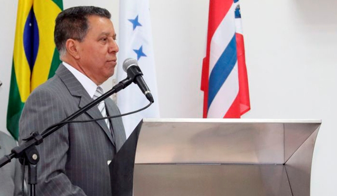 Zaqueu, que está em seu sexto mandato como vereador, deixa a presidência da Casa de Leis suzanense