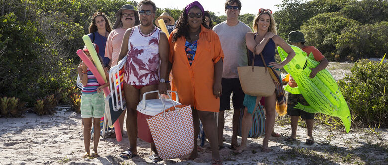 No filme 'Os Farofeiros', colegas de trabalho decidem passar feriadão juntos na  praia e caem numa roubada