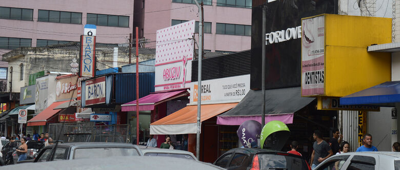 Ideia é que a lei já seja validada para os novos comércios que se instalarem na cidade e que se dê um prazo para os existentes se regularizarem e se adaptarem à legislação