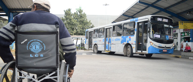 Cadeirantes têm dificuldades de encontrar pontos acessíveis