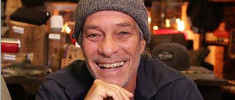 Ex-surfista profissional e atualmente comentarista do esporte Edison Leite