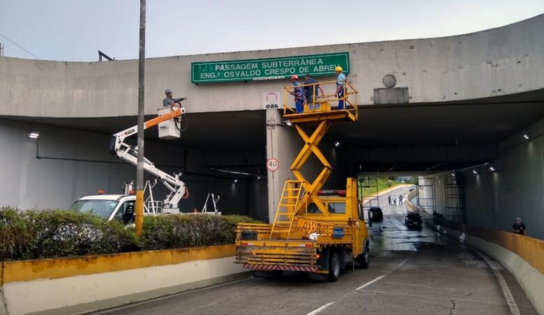 Passagem subterrânea vai ficar fechada domingo para conclusão da pintura