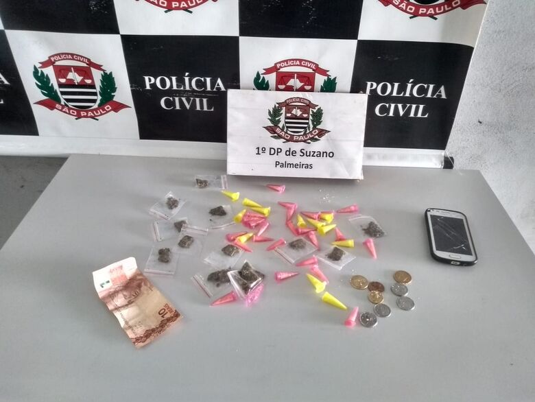 Drogas foram apreendidas durante ação contra narcotrafico no Distrito de Palmeiras